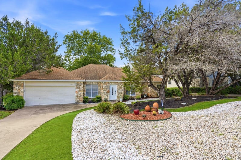 267 Mooring CIR #A, Lakeway, TX 78734