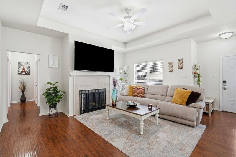 267 Mooring CIR #A, Lakeway, TX 78734