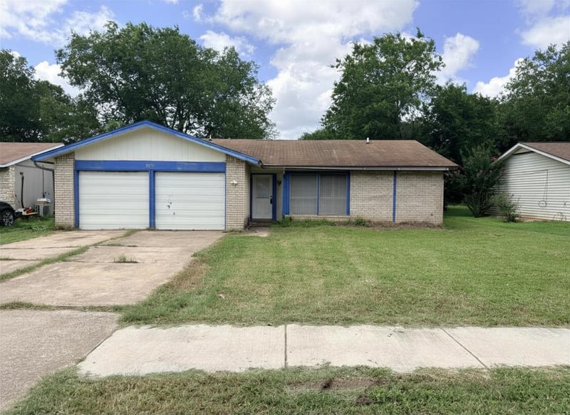 2512 E Stassney LN, Austin, TX 78744