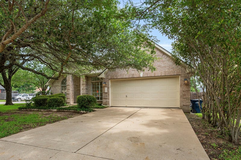 707 Ridge View DR, Leander, TX 78641