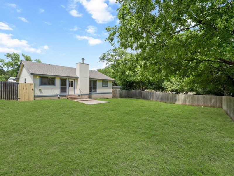 18507 Lake Terrace DR, Jonestown, TX 78645