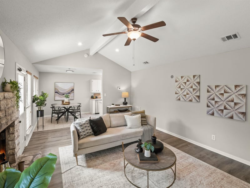 18507 Lake Terrace DR, Jonestown, TX 78645