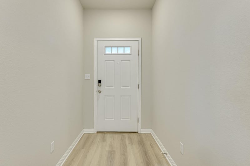 900 Main ST, Hutto, TX 78634