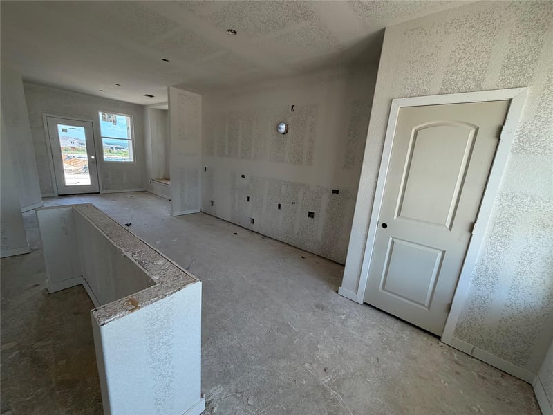 304 Leeland DR, Liberty Hill, TX 78642