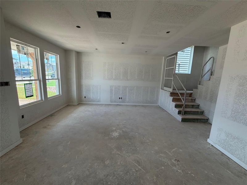 304 Leeland DR, Liberty Hill, TX 78642