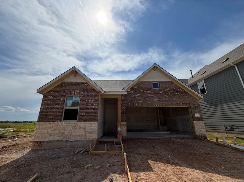 138 Arlington Park Loop, Hutto, TX 78634