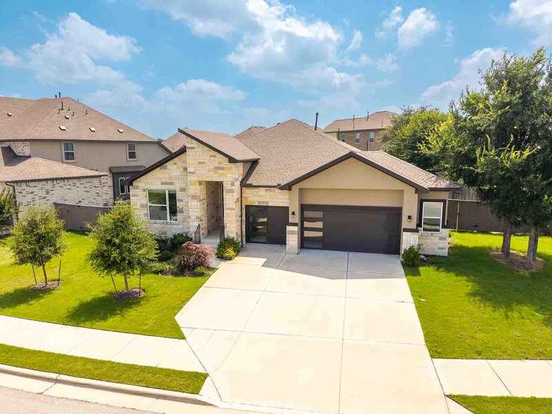 276 Washington DR, Kyle, TX 78640
