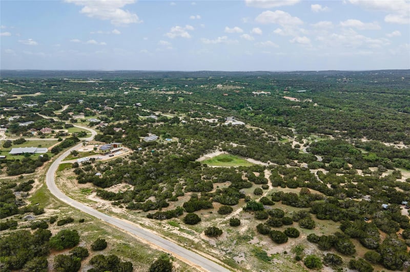 439 Vail River RD, Dripping Springs, TX 78620