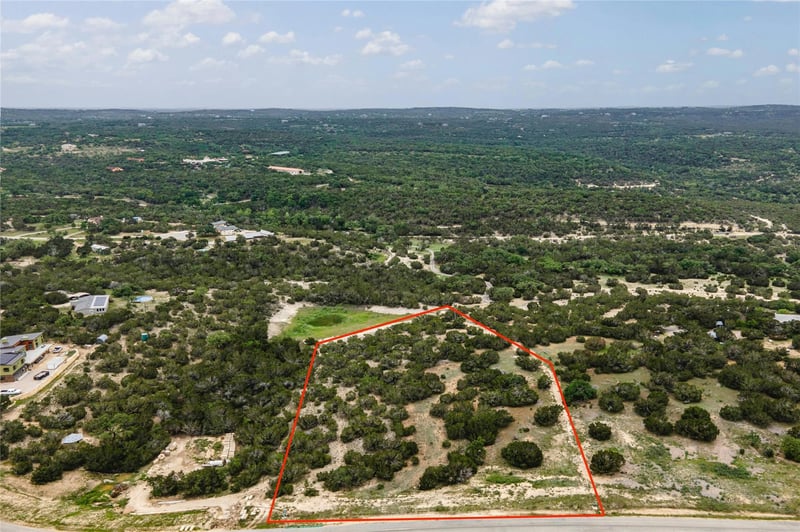 439 Vail River RD, Dripping Springs, TX 78620