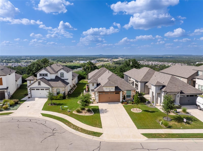 737 Faith DR, Liberty Hill, TX 78642