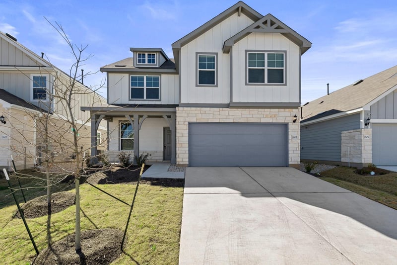 1605 Holly Lake DR, Leander, TX 78641