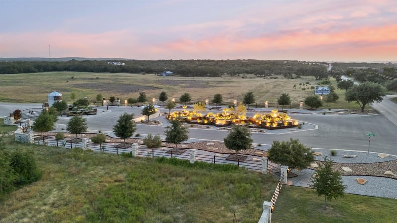 Lot 6 W Fitzhugh RD, Dripping Springs, TX 78620