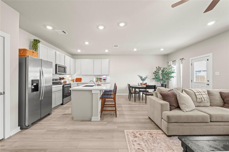 237 Little Green TRL, Jarrell, TX 76537