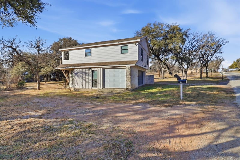 610 Williams Lakeshore, Kingsland, TX 78639