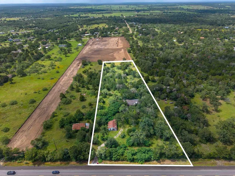 239 State Highway 21 Hw, Cedar Creek, TX 78612