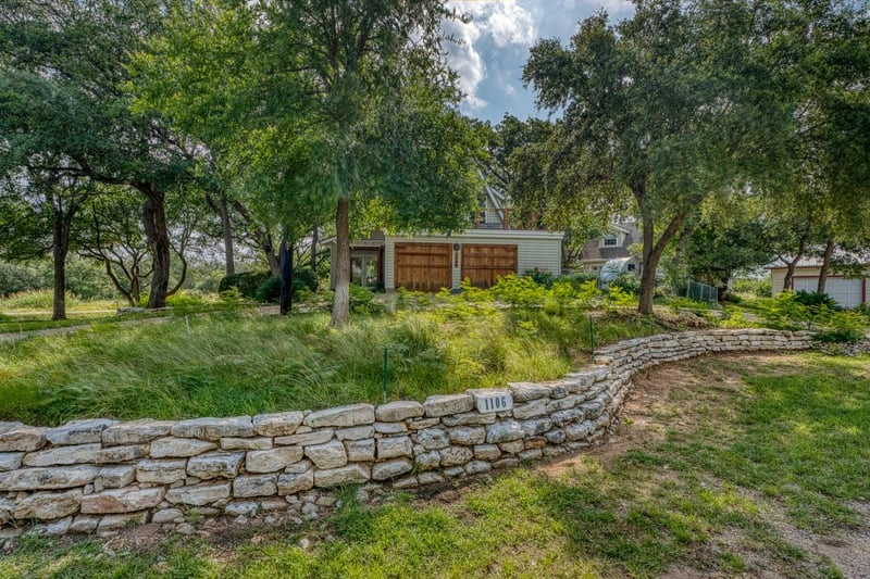 1106 Shorewood DR, Granite Shoals, TX 78654