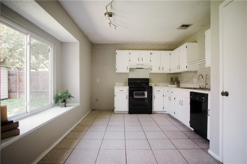 1008 Longmeadow DR, Round Rock, TX 78664
