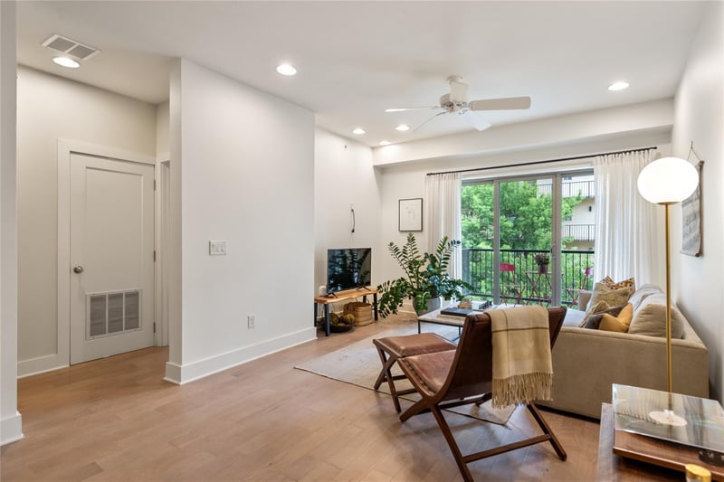 908 Nueces ST #37, Austin, TX 78701