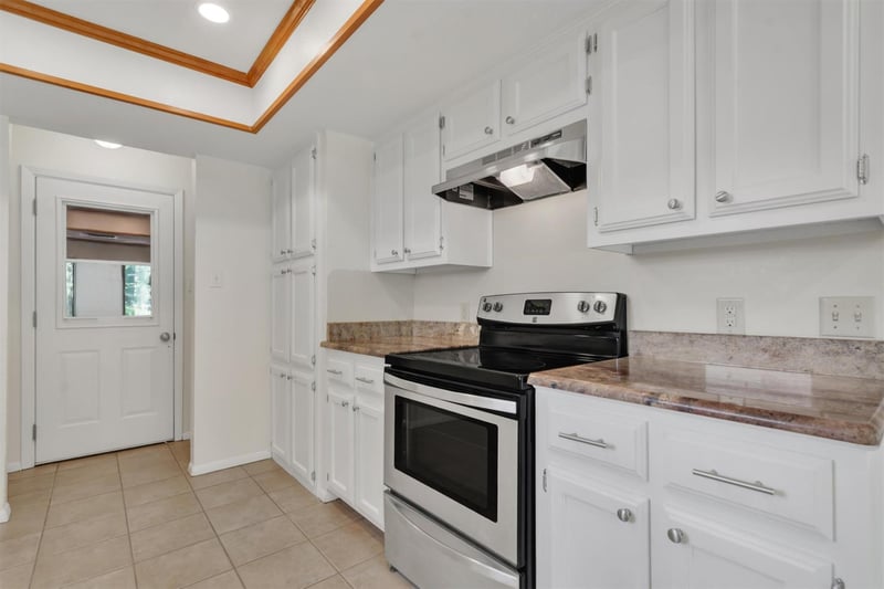 9002 Bubbling Springs TRL, Austin, TX 78729