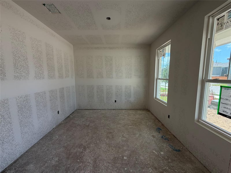 320 Leeland DR, Liberty Hill, TX 78642