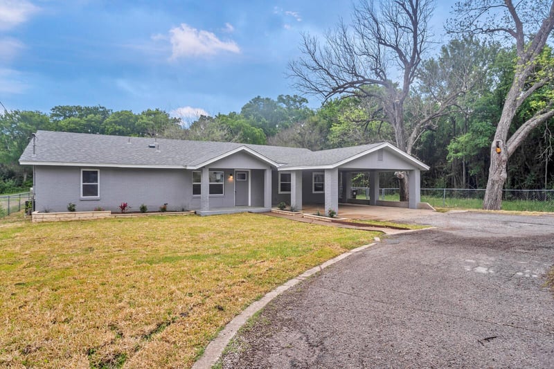 601 Spring ST, Round Rock, TX 78664