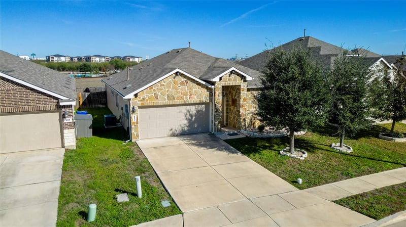 424 Agave Flats DR, New Braunfels, TX 78130
