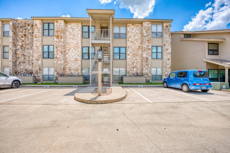 1100 The Cape RD #803, Horseshoe Bay, TX 78657
