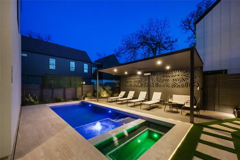 3201 Holton ST, Austin, TX 78702