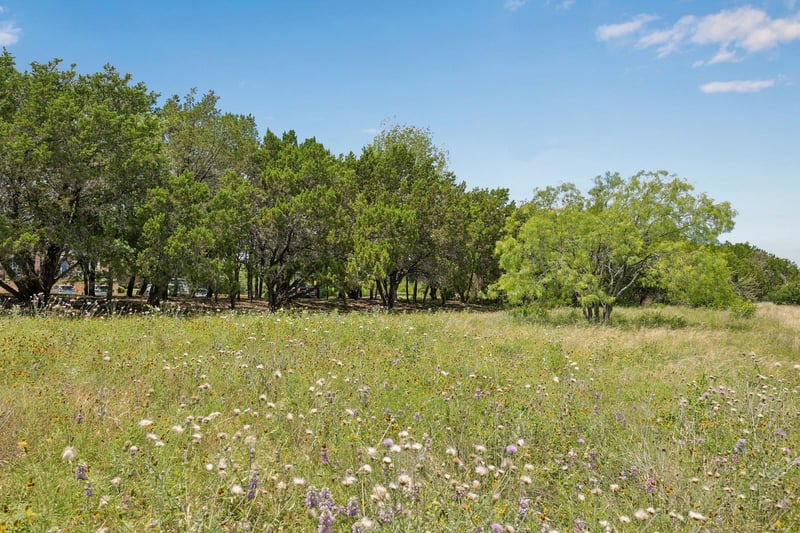 Dawn DR, Lago Vista, TX 78645