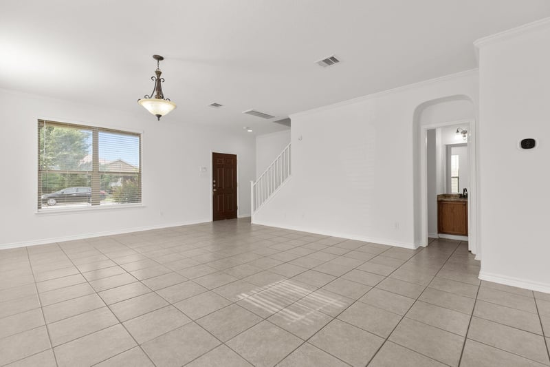 1635 Bayland ST, Round Rock, TX 78664