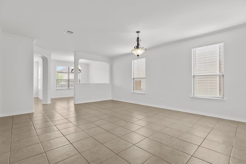 1635 Bayland ST, Round Rock, TX 78664