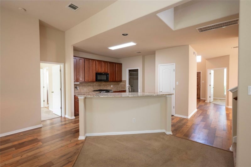 2070 Intrepid DR, Buda, TX 78610