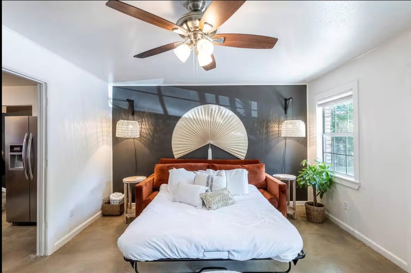1303 Haynes ST, San Marcos, TX 78666