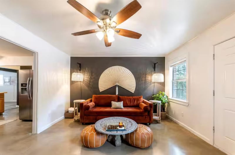 1303 Haynes ST, San Marcos, TX 78666