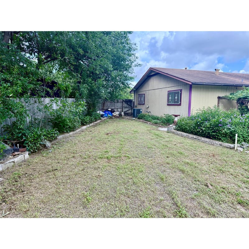 5935 Lake Champlain ST, San Antonio, TX 78233