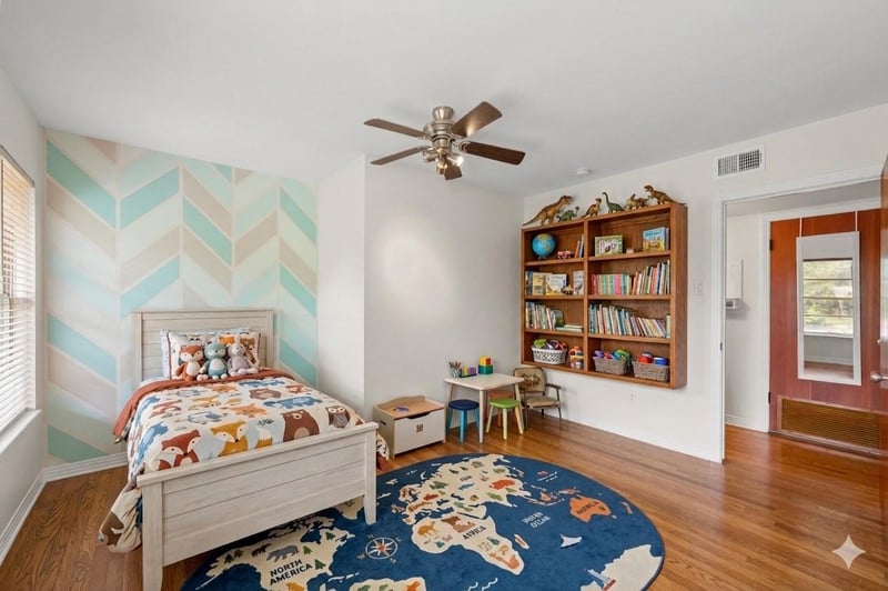 1404 Cloverleaf DR, Austin, TX 78723