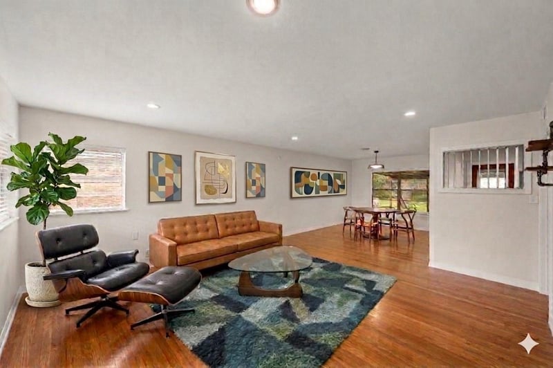 1404 Cloverleaf DR, Austin, TX 78723