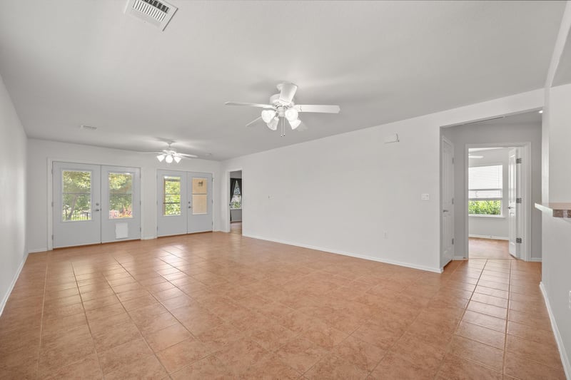 522 Salt Creek LN, Georgetown, TX 78633