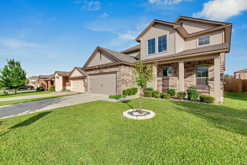104 Uncle Billy Way, Jarrell, TX 76537