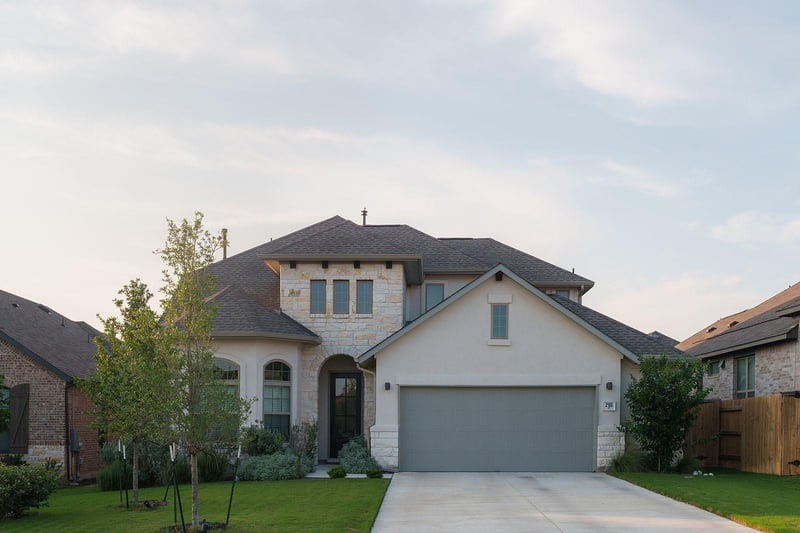 290 Left Fork DR, Kyle, TX 78640