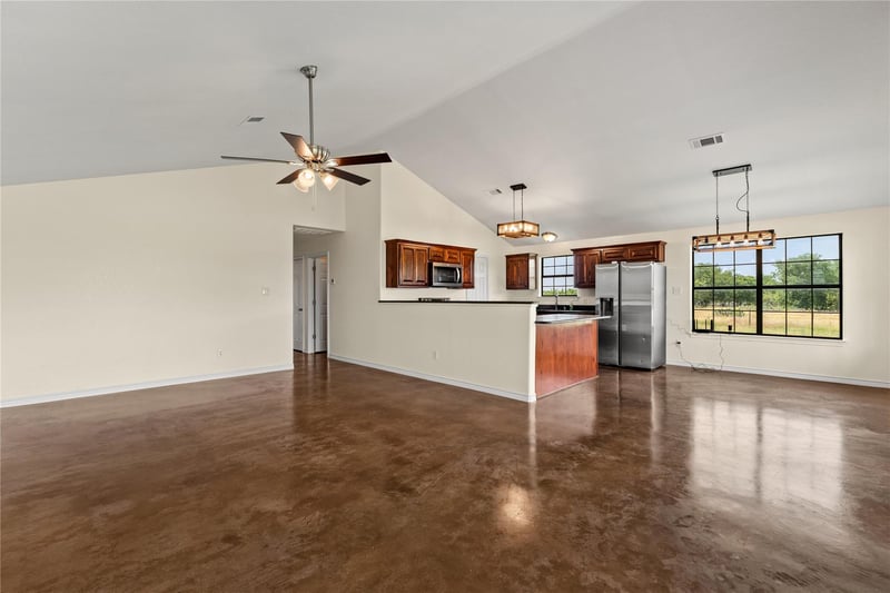 1325 County Road 269, Oglesby, TX 76561