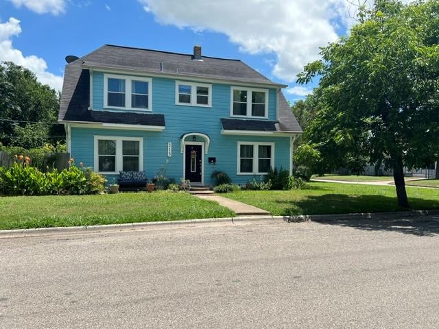 215 7th ST, Taylor, TX 76574