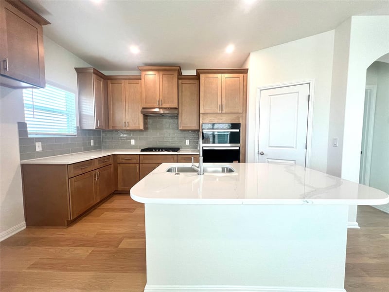 484 Young ST, Buda, TX 78610