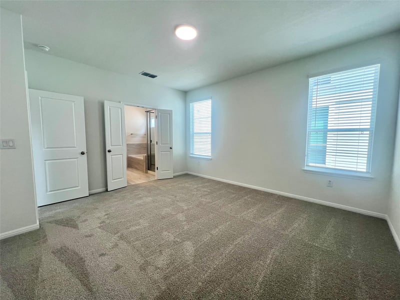 484 Young ST, Buda, TX 78610