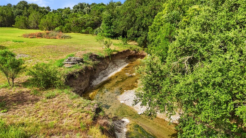 129 Hamilton BR, Liberty Hill, TX 78642