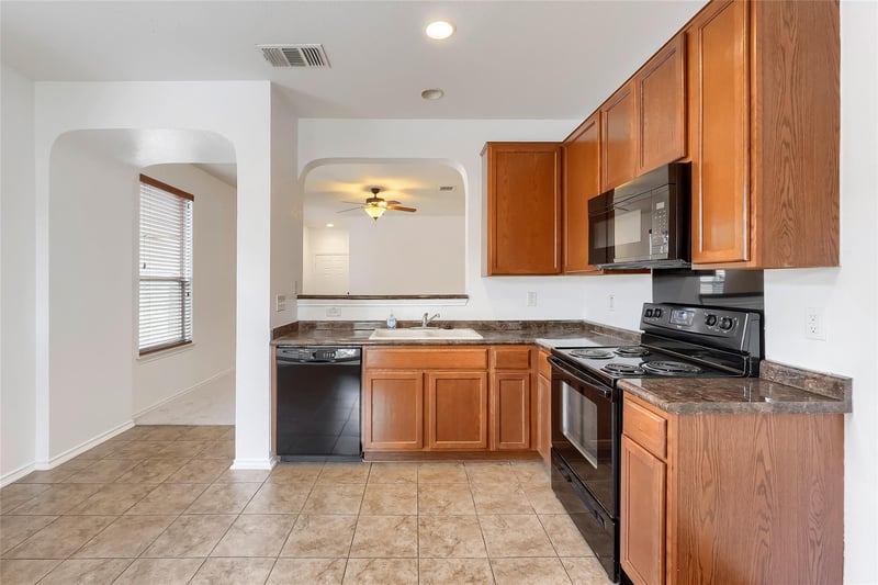 8921 Stambourne ST, Austin, TX 78747