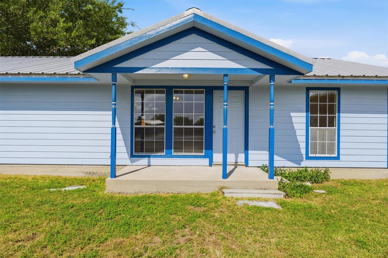 240 Park Meadow DR, Jarrell, TX 76537