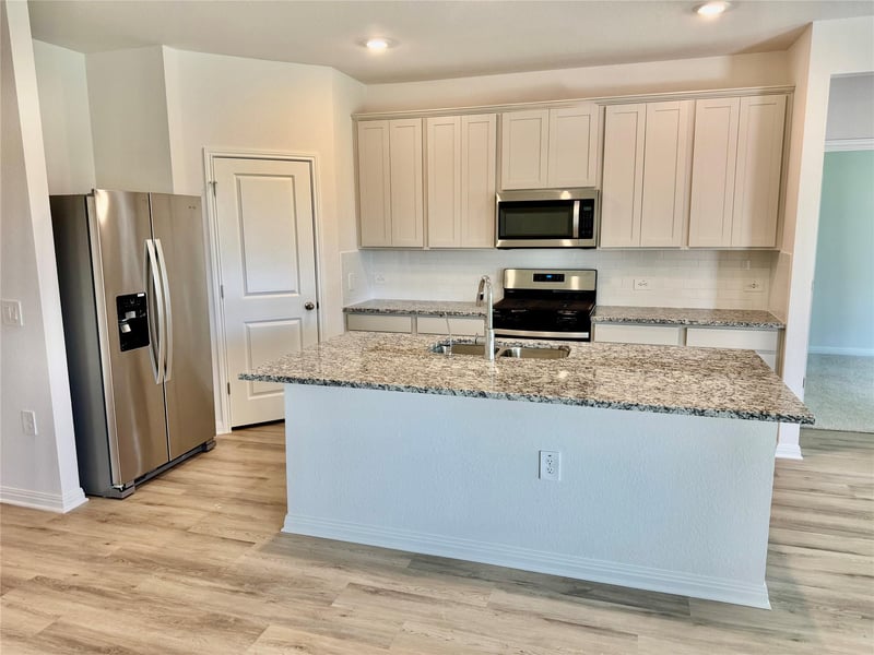12504 Saint Thomas DR, Del Valle, TX 78617