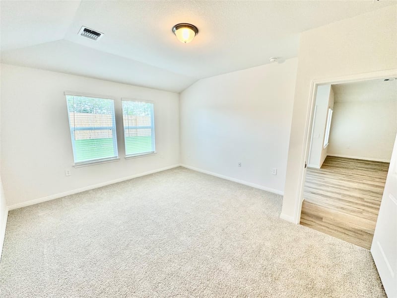 12504 Saint Thomas DR, Del Valle, TX 78617