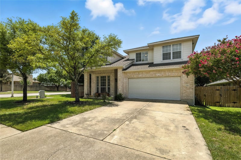 1901 Avante DR, Cedar Park, TX 78613